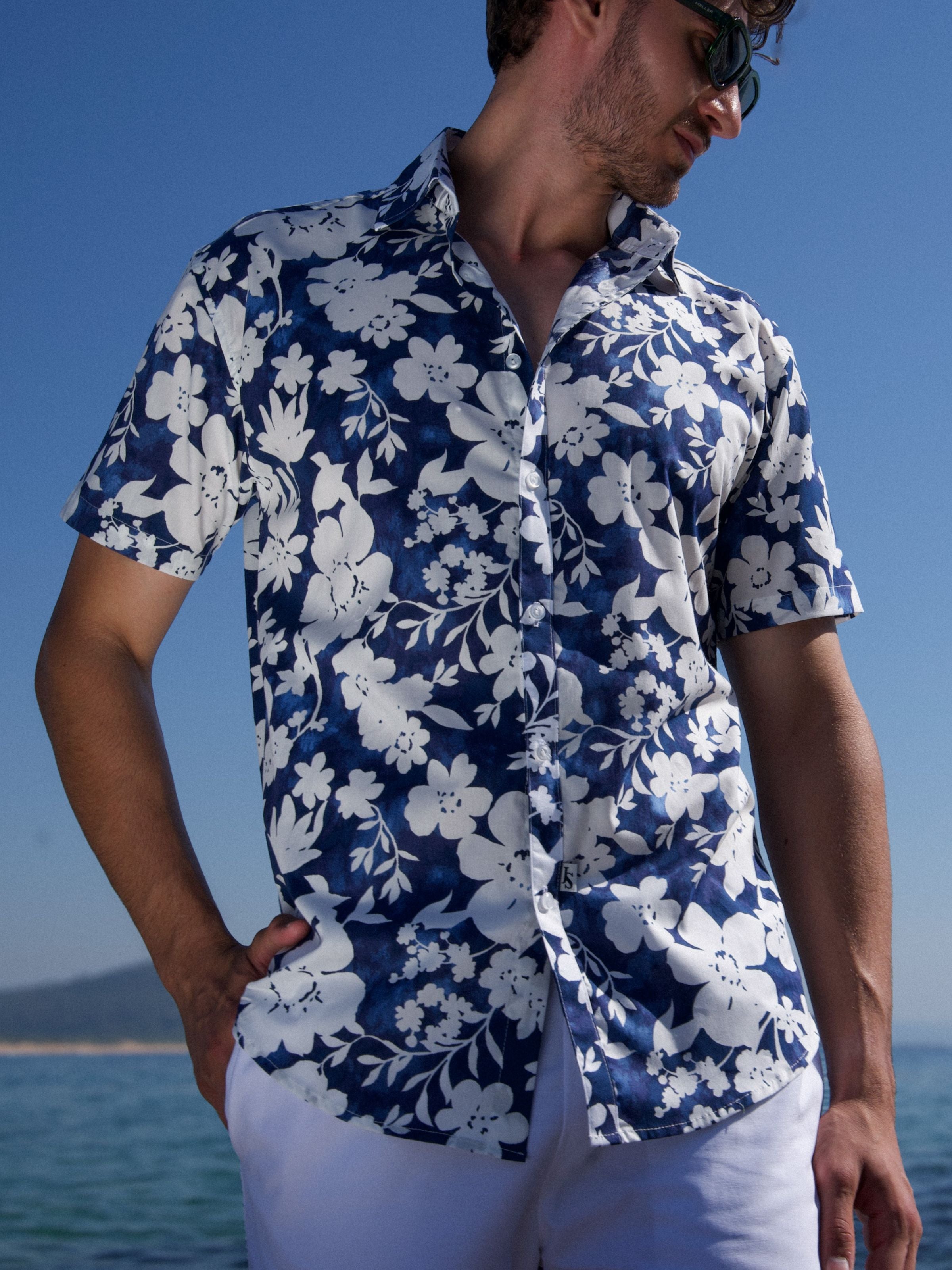 Blue Hawaii Cotton S/S Shirt - Navy/White