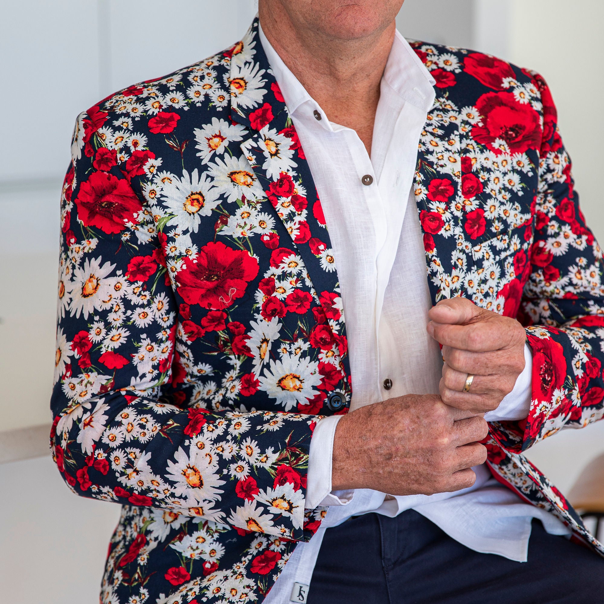 Menage Floral Jacket - Red/Navy