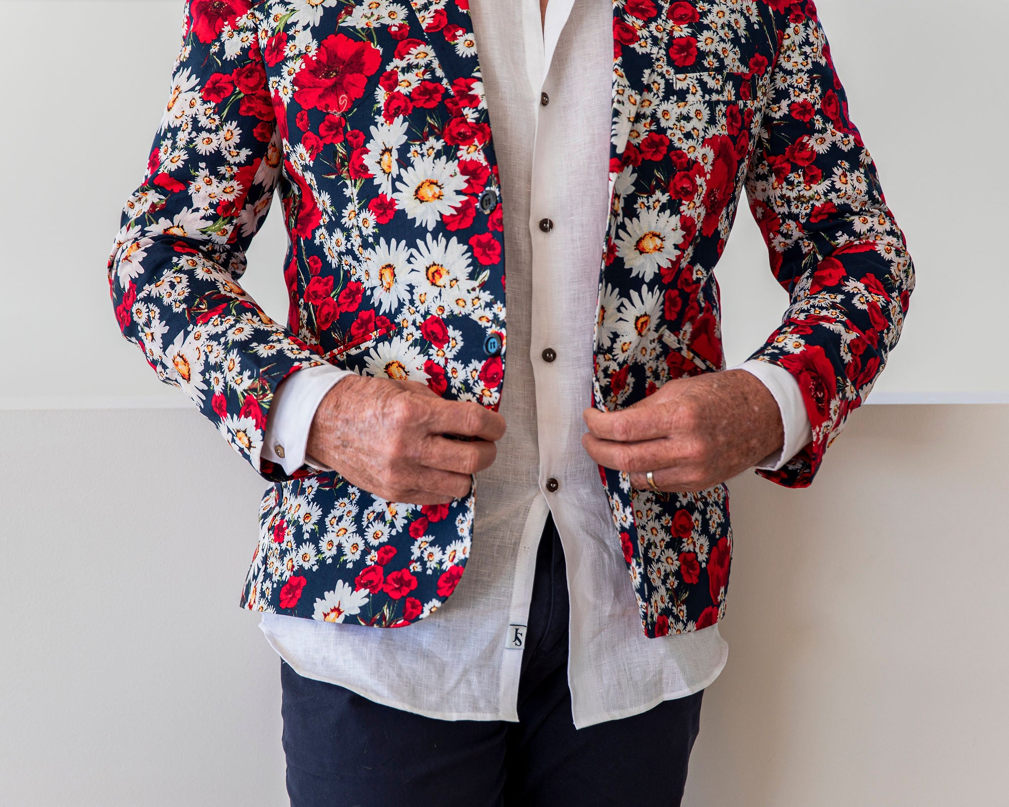 Menage Floral Jacket - Red/Navy