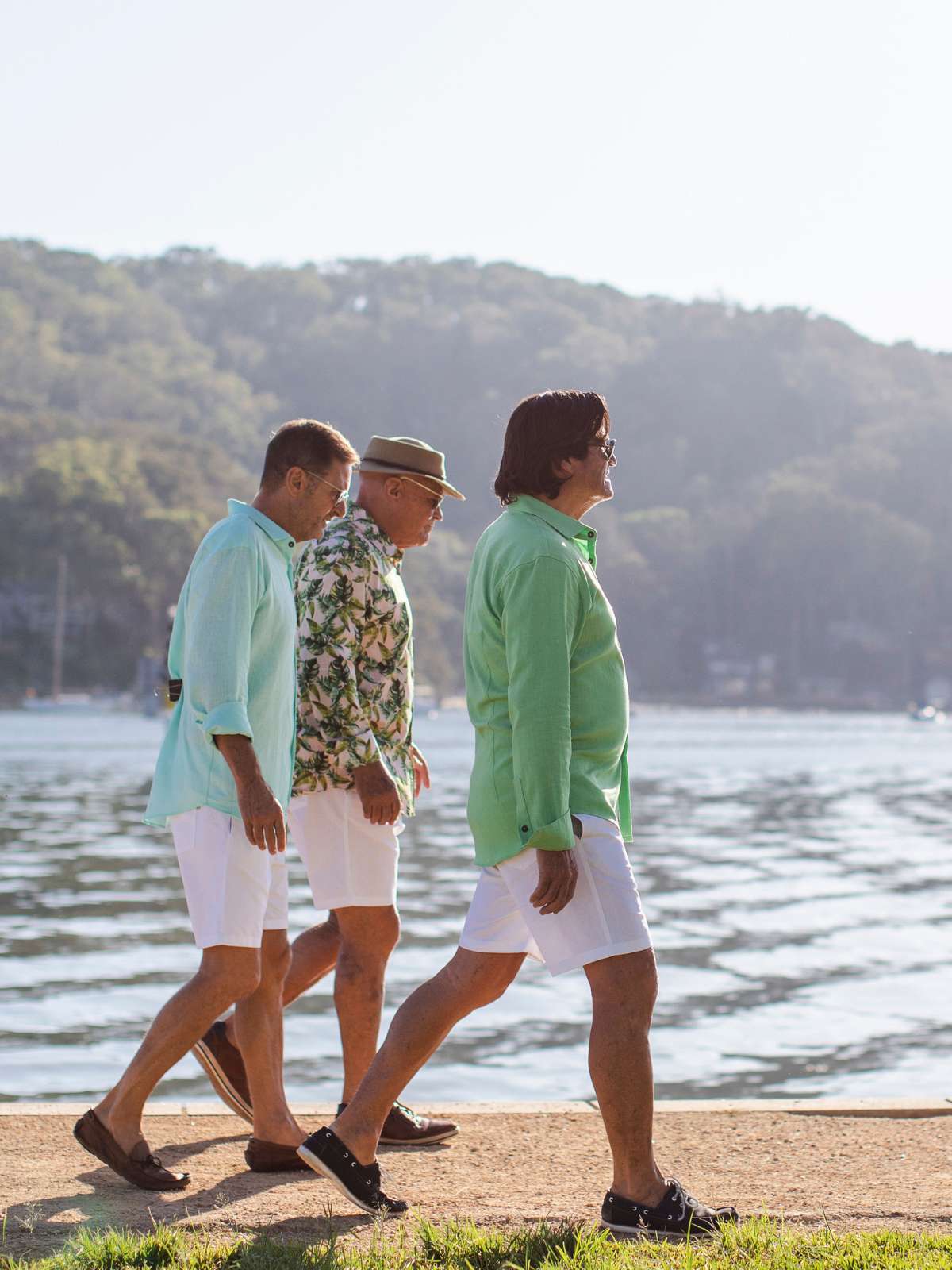 Byron Bay Apple Linen L/S Big Mens Shirt