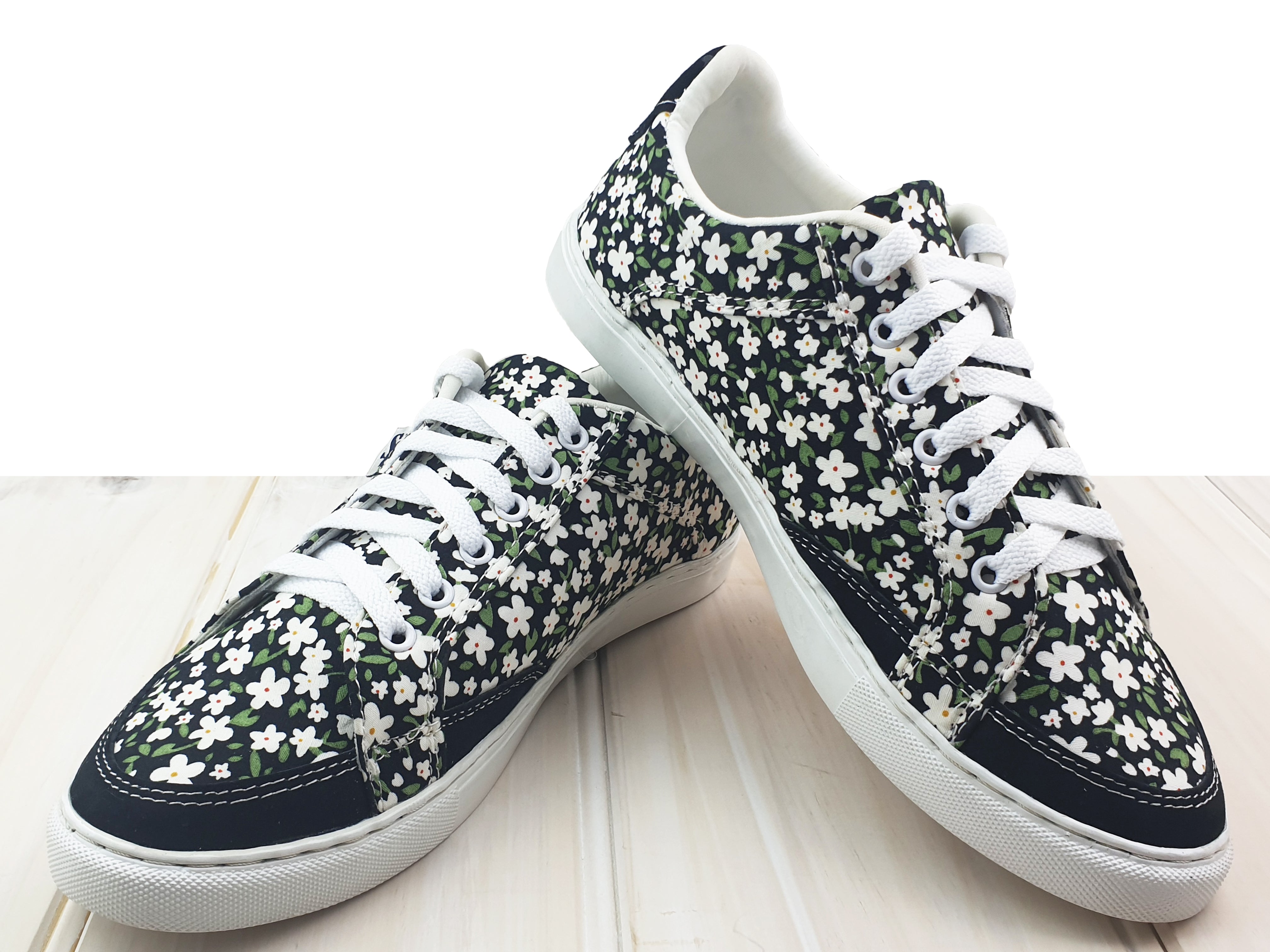 Opium Floral Shoe - Black/Green