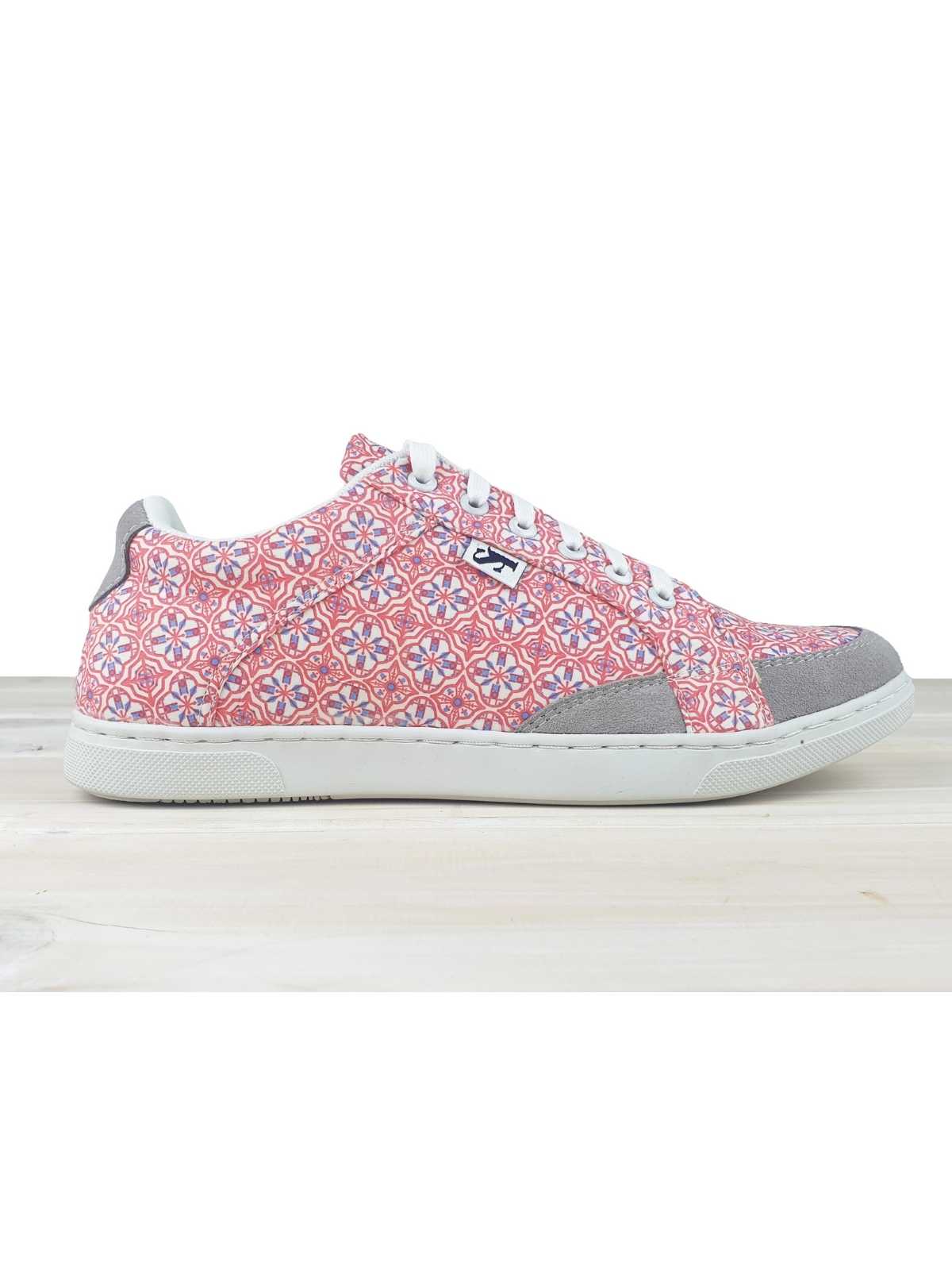 Pebble Geometric Shoe - Pink