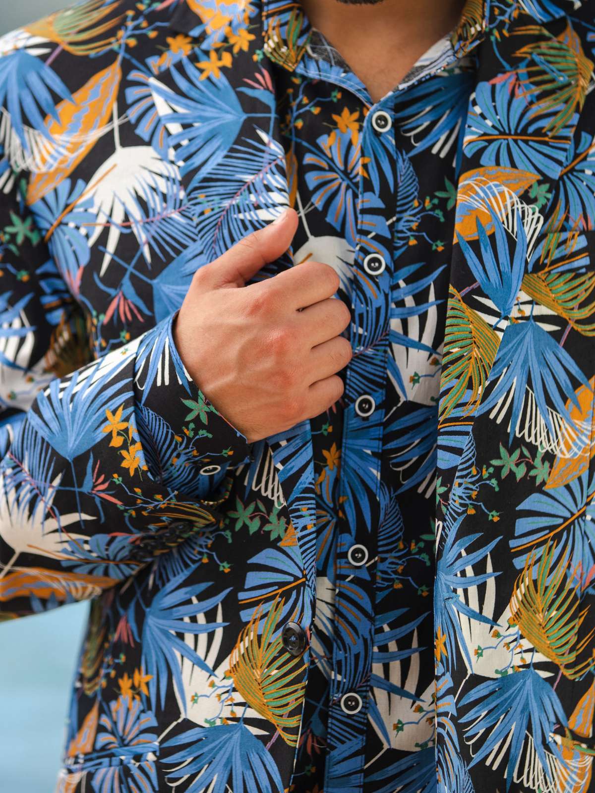 Jackson Floral Jacket - Black/Blue