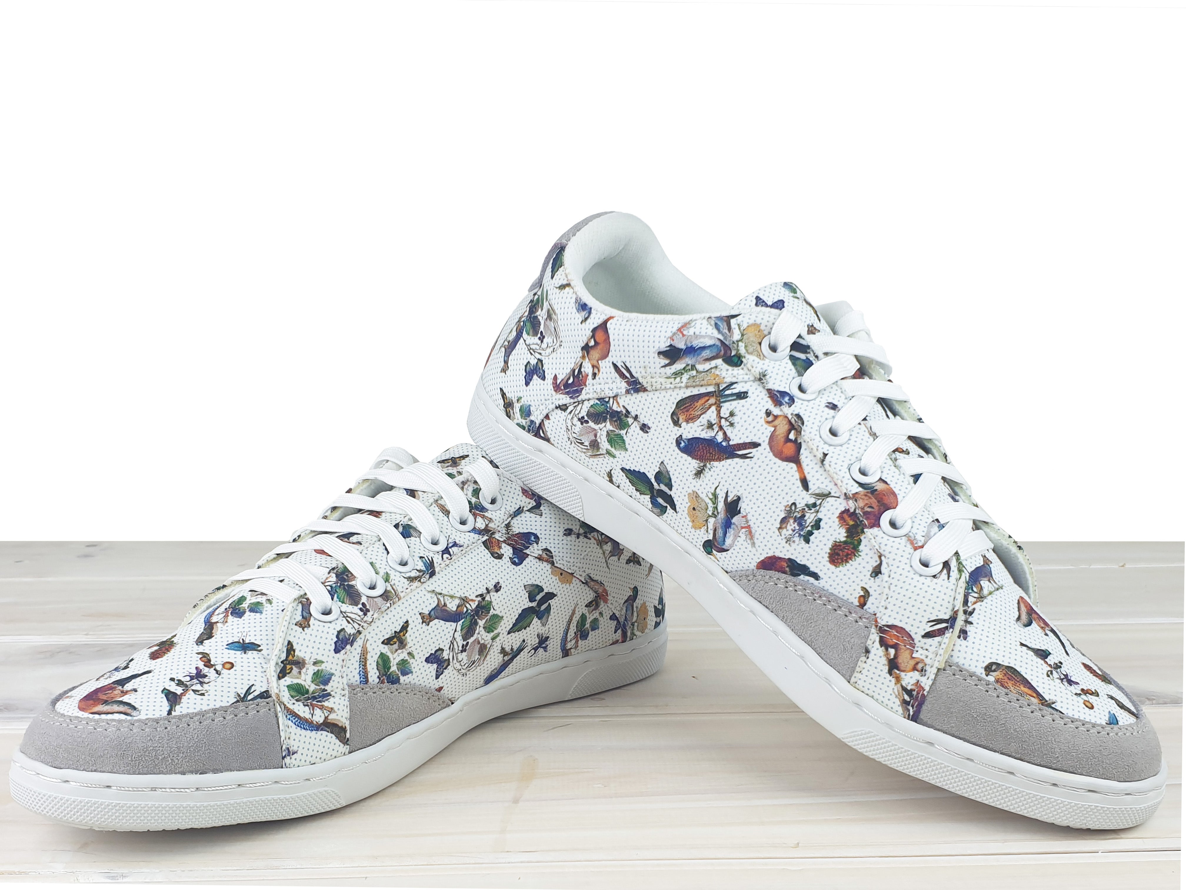 Wild Abstract Shoe - White/Grey