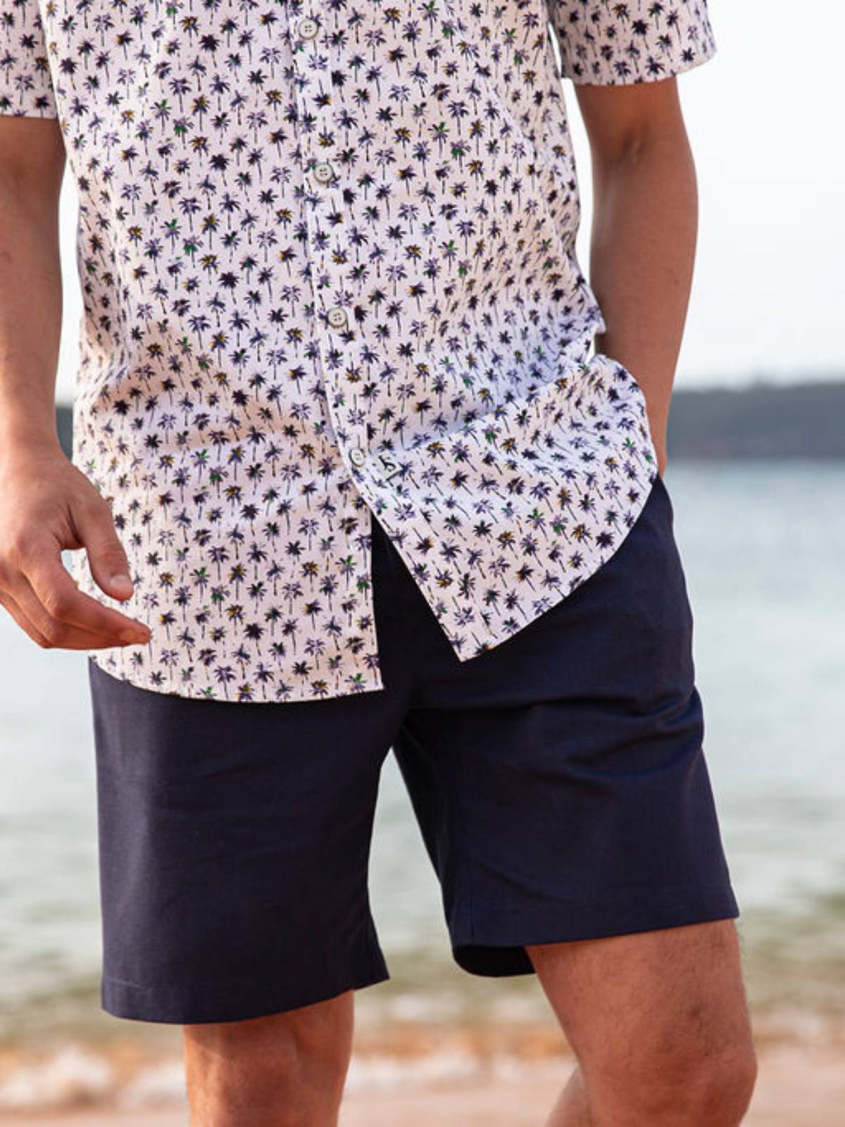 Bahamas Cotton/Linen Short - Navy