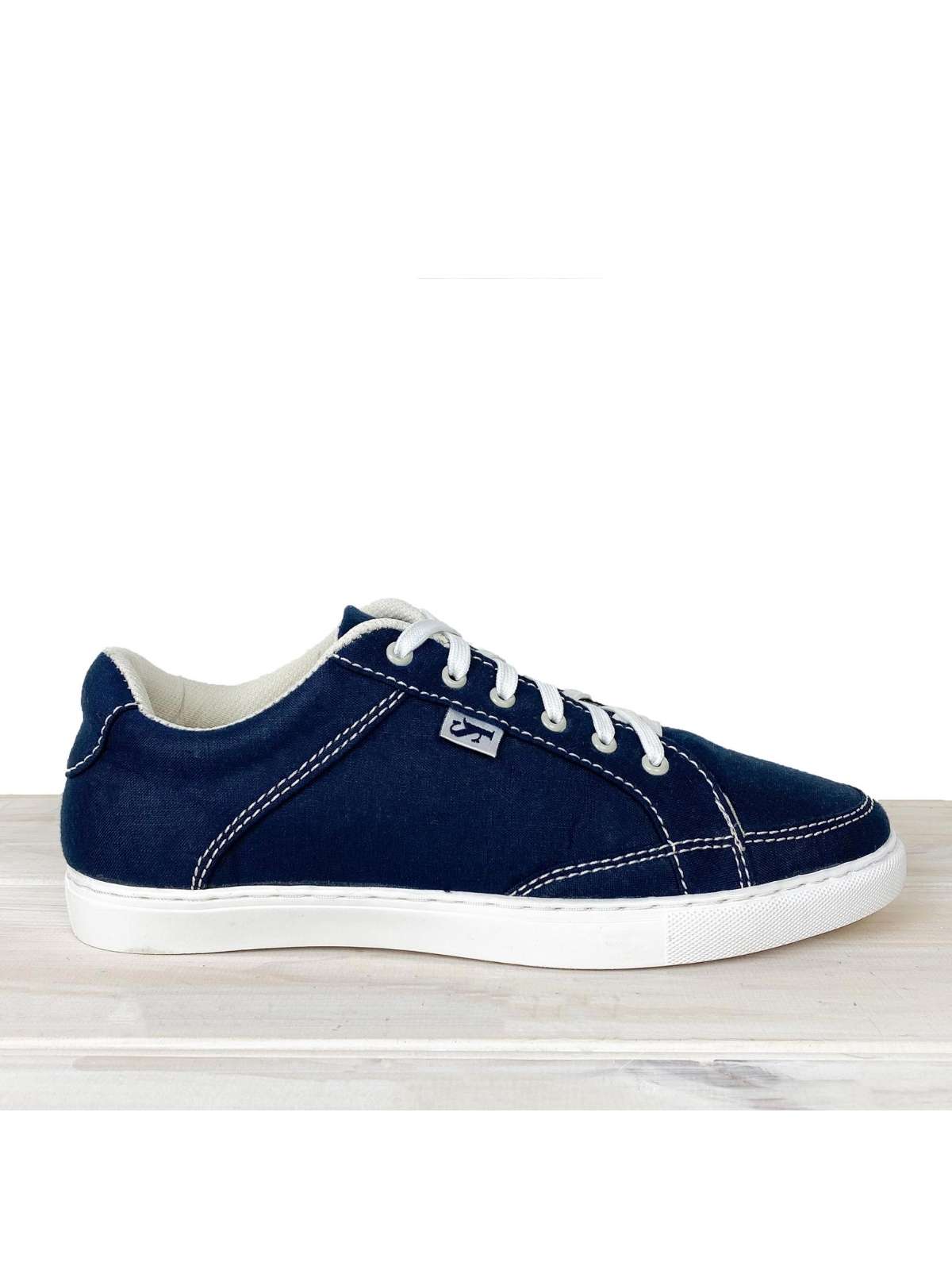 Navy Linen Shoe